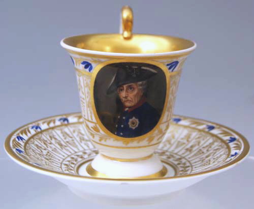 PORCELAIN KPM BERLIN CUP WITH SAUCER TASSE MIT UNTERTASSE BIEDERMEIER VINTAGE MADE CIRCA 1840